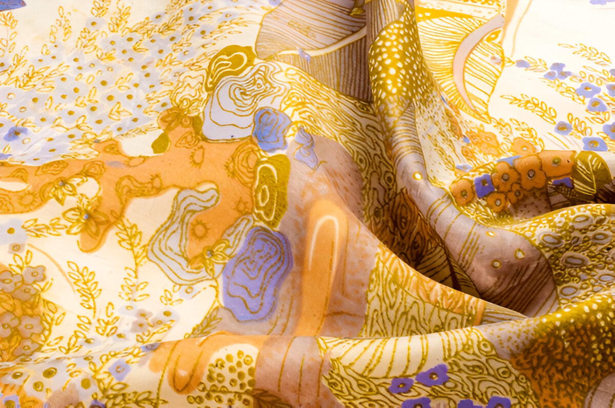 Motif Kain Sutra Batik